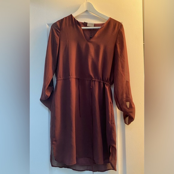 Burgundy Dress - Picture 2 of 5